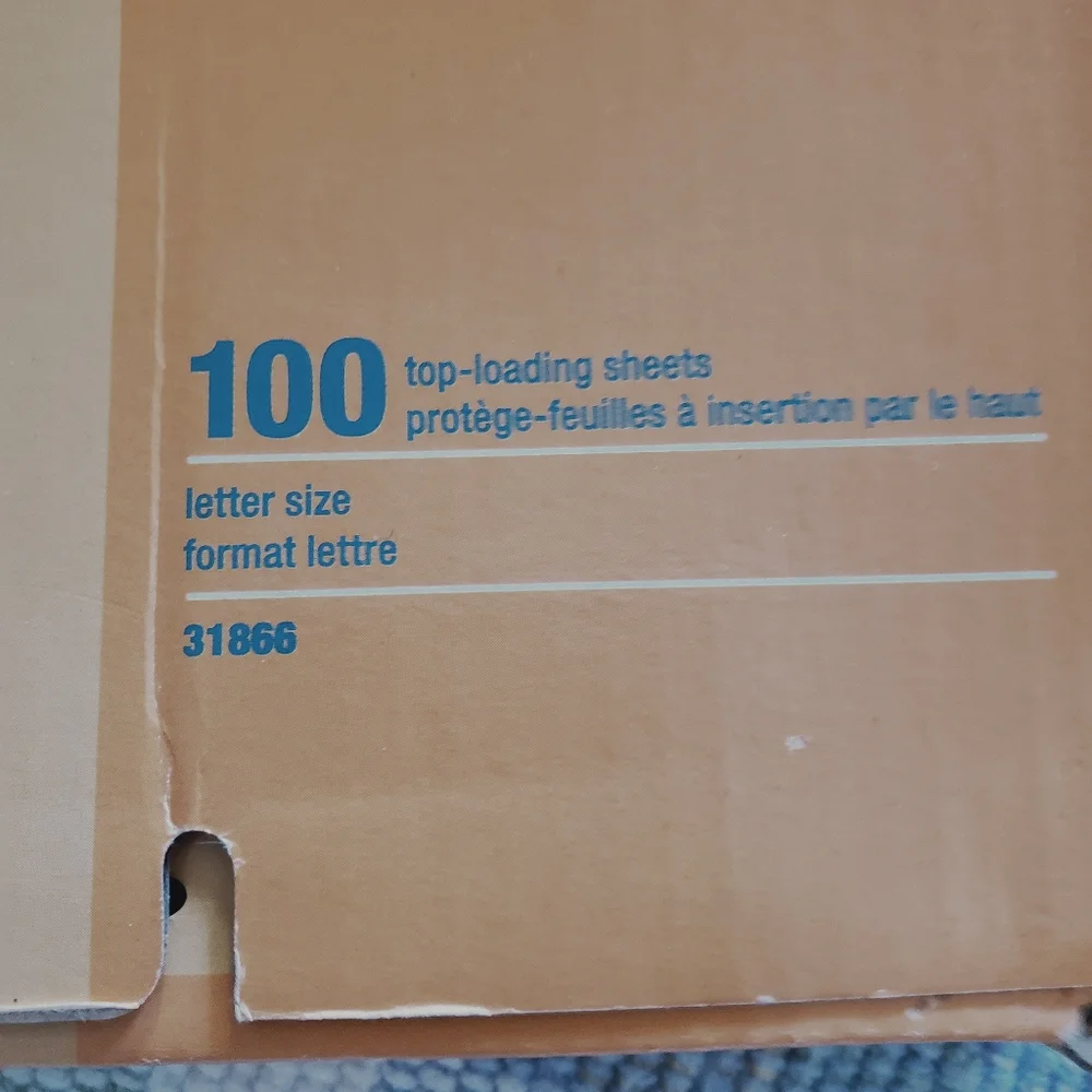 Staples Clear Heavyweight Sheet Protectors - Clear (100 Pack)